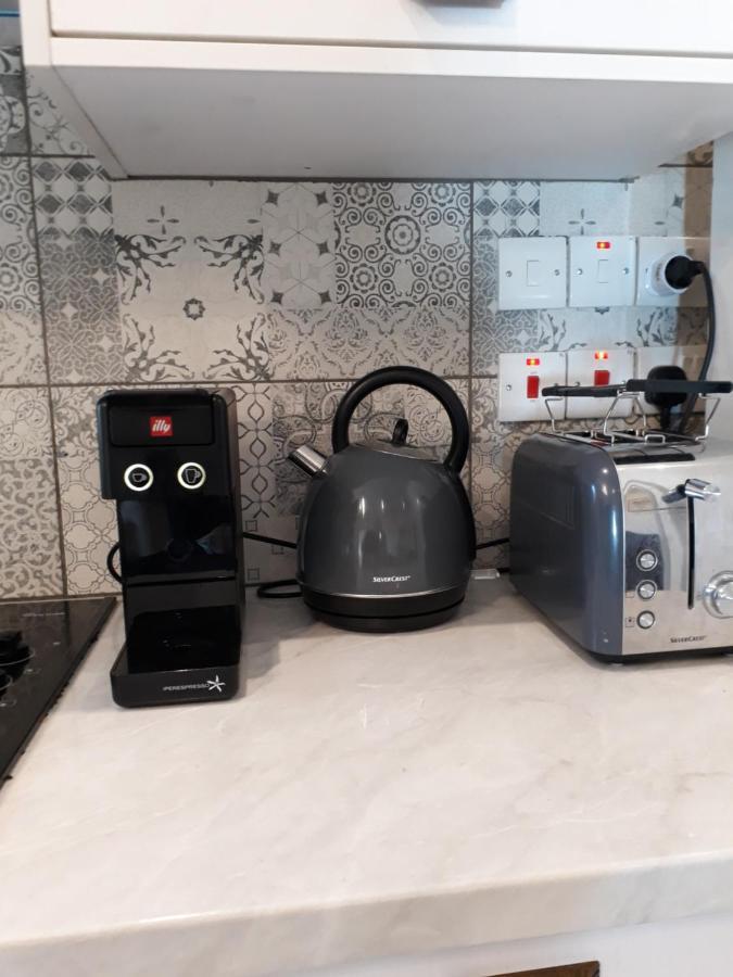 Karavella Vintage Apartment パ フォス エクステリア 写真